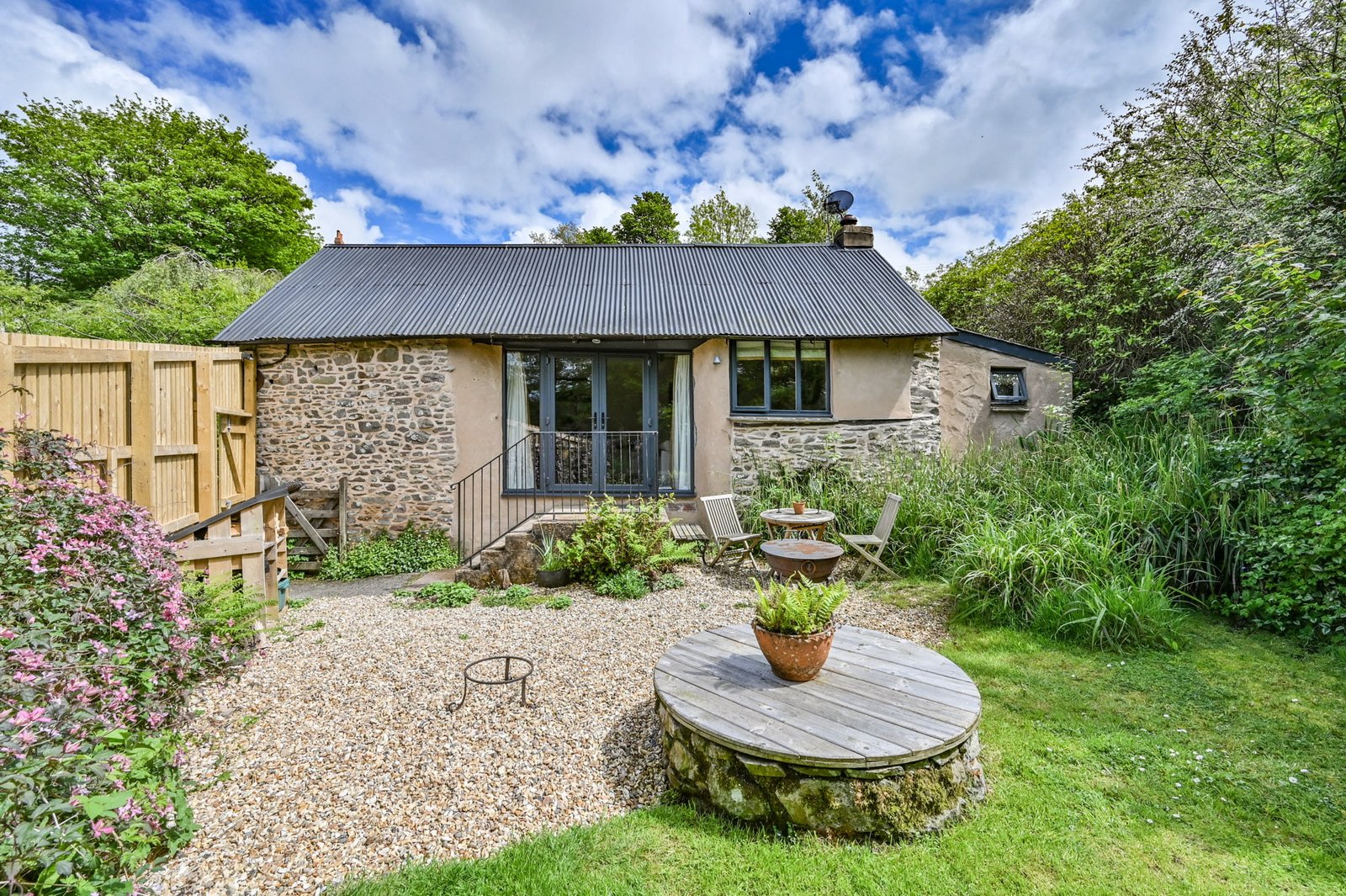 The Bothy at Heale Farm